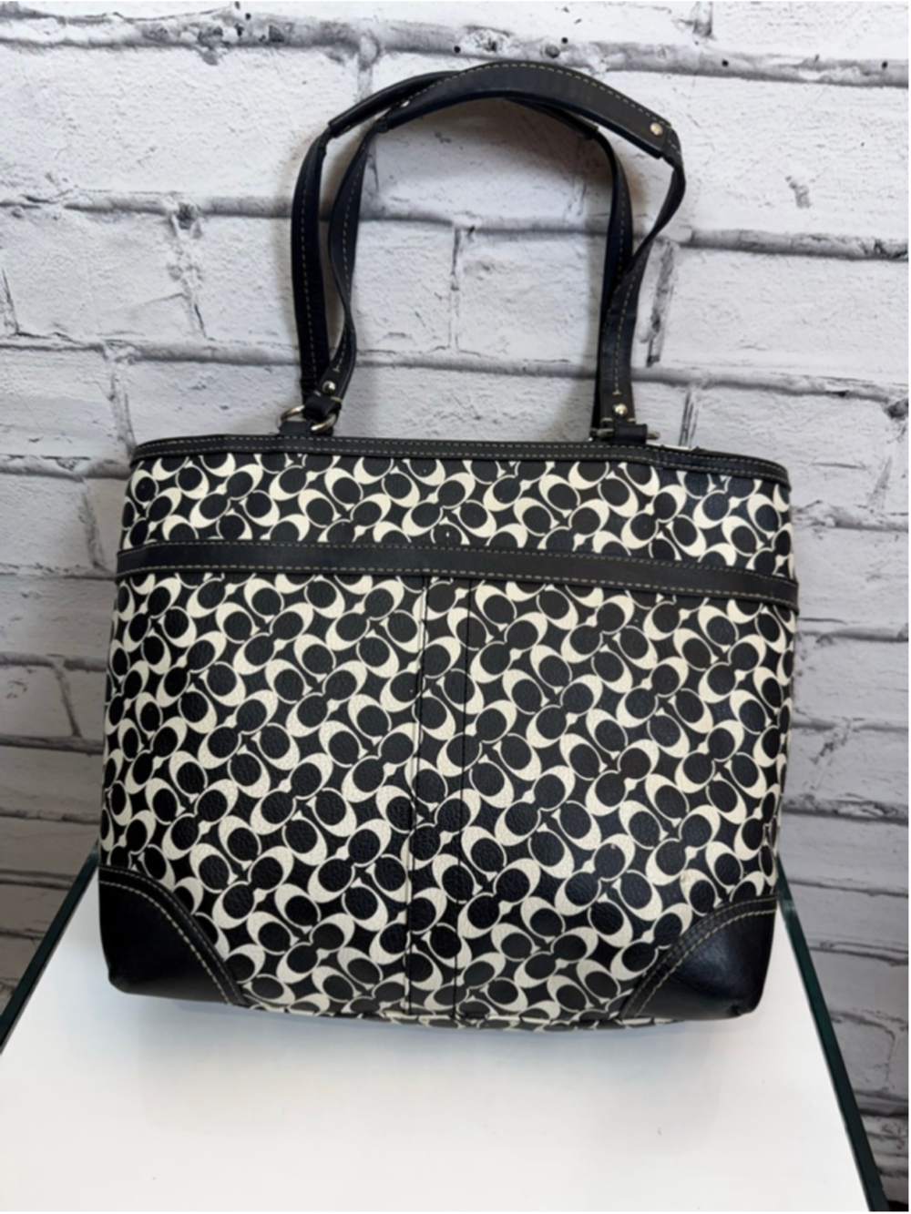 Women's Coach Chelsea Heritage Black and White Signature C Tote Bag - Picture 7 of 16